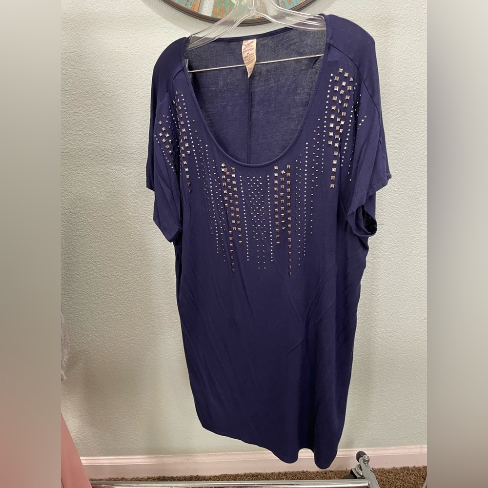 Cute casual top
